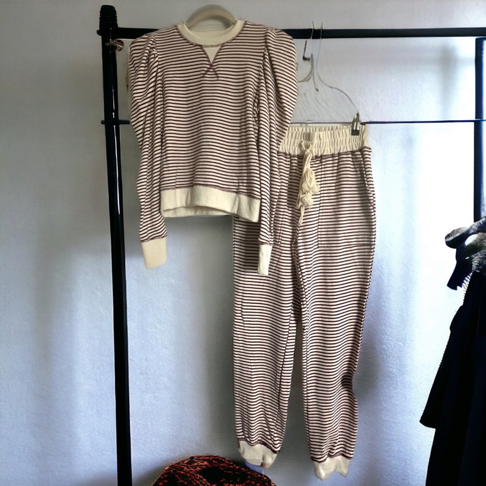 Down by the river casual  2 piece set - size small